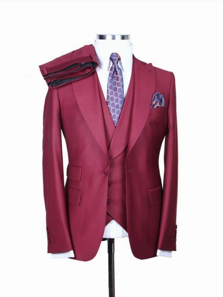 Alberto Nardoni Solid Burgundy 100% Wool 1 Button 3 Piece Regular Fit Suit