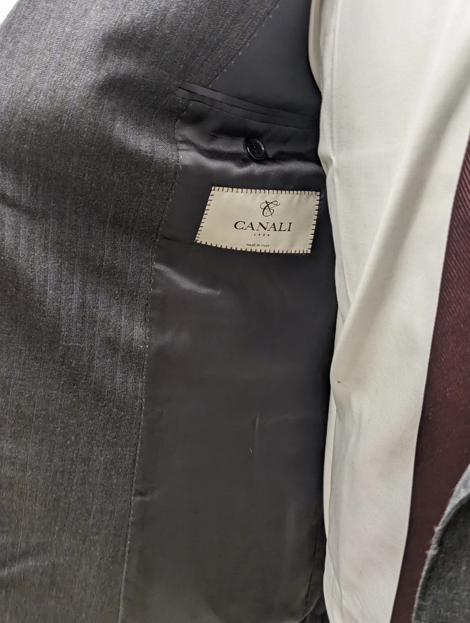 Canali 1934 Mens Gray Striped 44L Drop 7 100% Wool 2 Button 2 Piece Suit