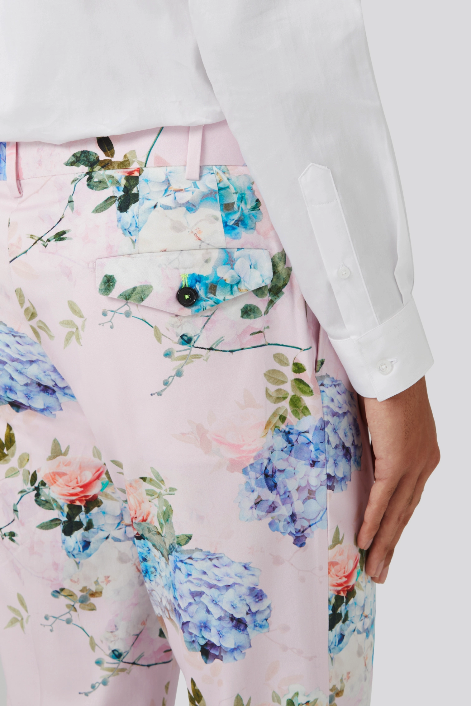 Pickhurst Slim Fit Pink Floral Cotton Suit